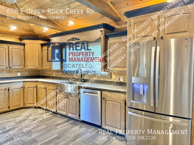 Foto del edificio - 698 E Upper Rock Creek Rd