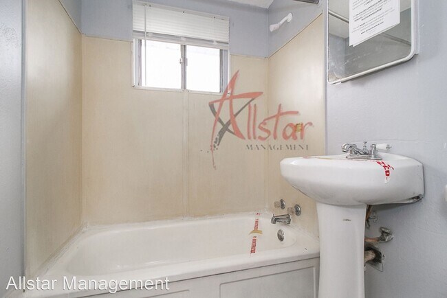 Building Photo - 2 br, 1 bath House - 3119 Cromwell Dr