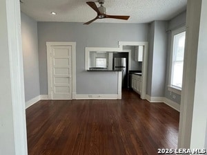 Building Photo - 143 E Woodlawn Ave