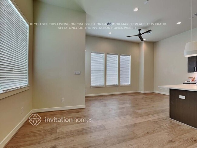 Foto del edificio - 706 Wilshire Brook Ln