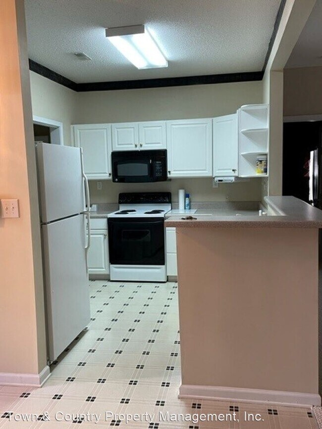 Building Photo - 3 br, 2 bath House - 150 Wexford Drive #106