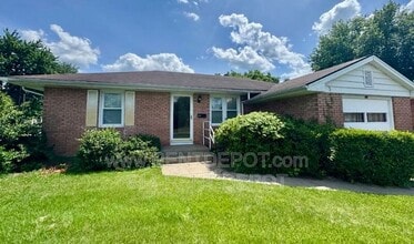 Building Photo - 2719 Vogel Rd