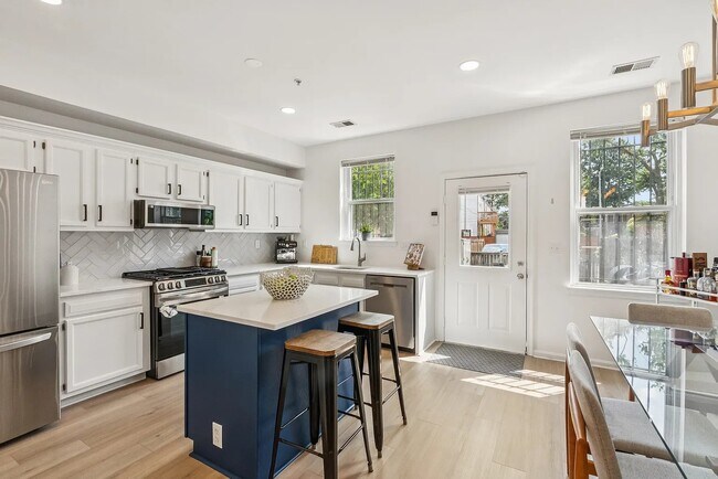 Foto del edificio - 1937 4th St NW