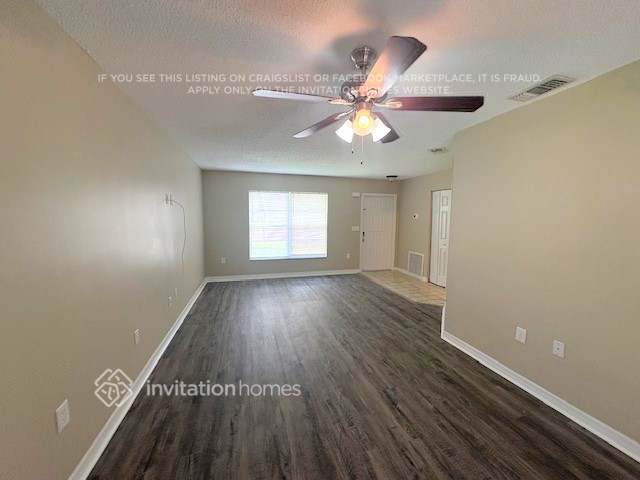Building Photo - 6832 Mauna Loa Blvd