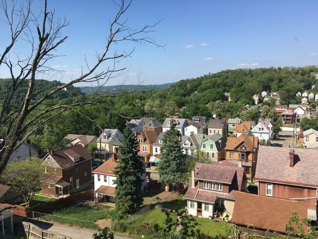 Photo - 1108 Oswin St Apartment