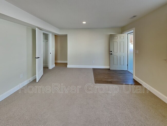 Foto del edificio - 3098 S Lincoln St