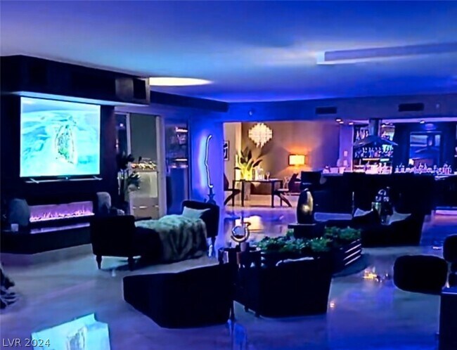 Foto del edificio - 2777 Paradise Rd