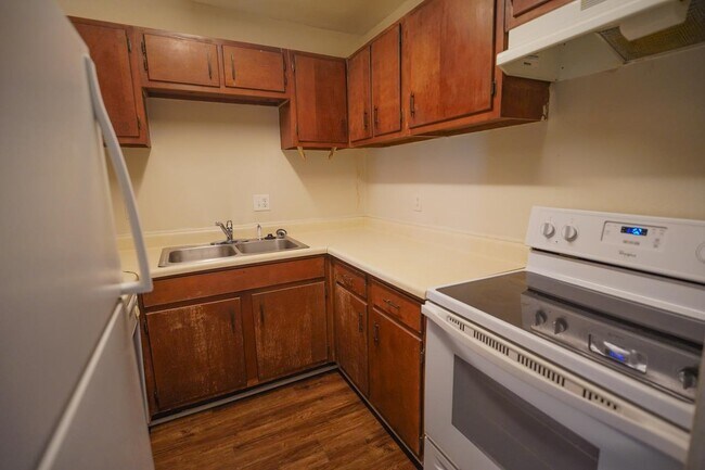 Foto del edificio - 2325 W Pensacola St