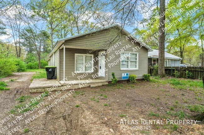 Building Photo - 408 West Ave