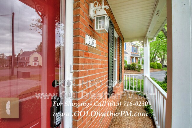 Foto del edificio - 206 Yarmouth Ct