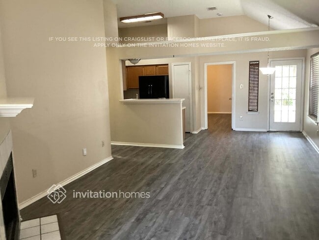 Foto del edificio - 6736 Driffield Cir E