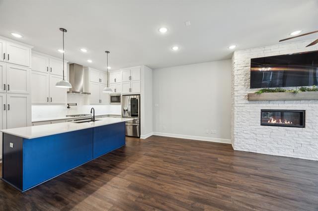 Building Photo - 7114 Laurel Ridge