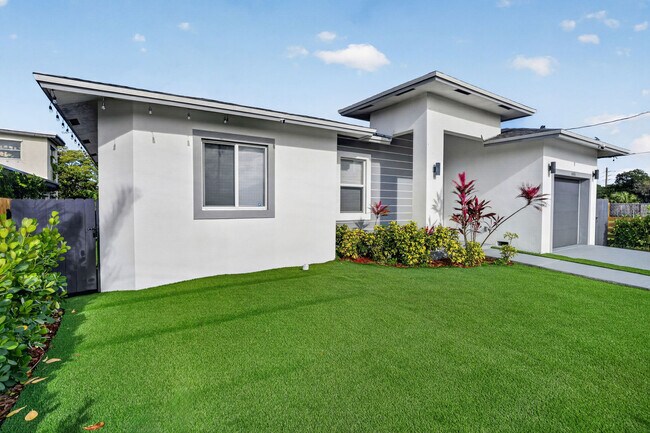 Foto del edificio - 655 NW 24th Ave