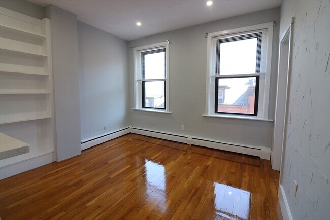 Foto del edificio - 39 Irving St