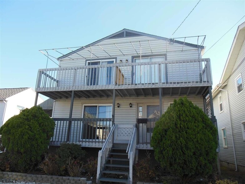 Primary Photo - 9720 Winchester Ave