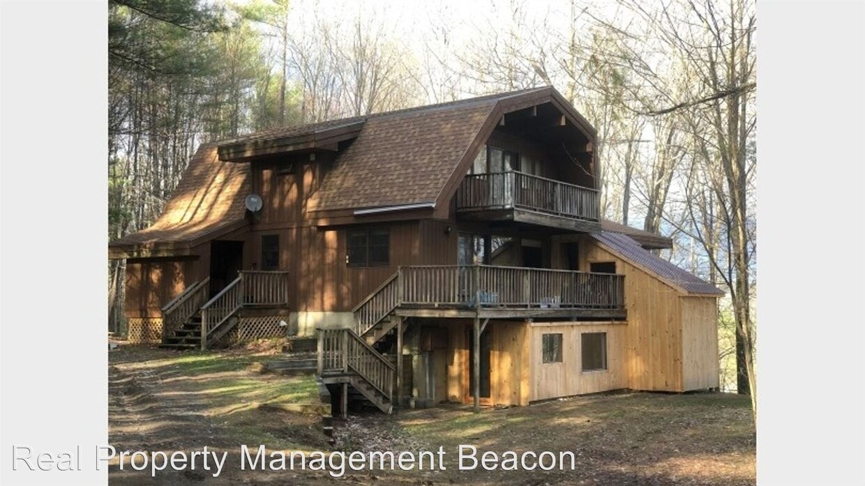 138 Tilden Hill Rd, Norwich, VT 05055 Apartment for Rent in Norwich
