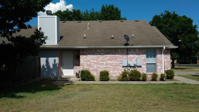 Building Photo - 109 Axis Deer Trail