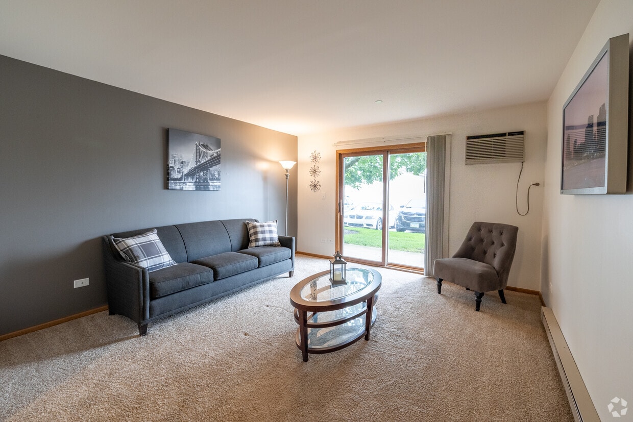 Primary Photo - Patriot Prairie of Woodstock (FKA Prairie View)