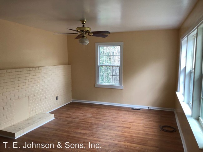 Building Photo - 3 br, 2 bath House - 1949 Maryland Avenue