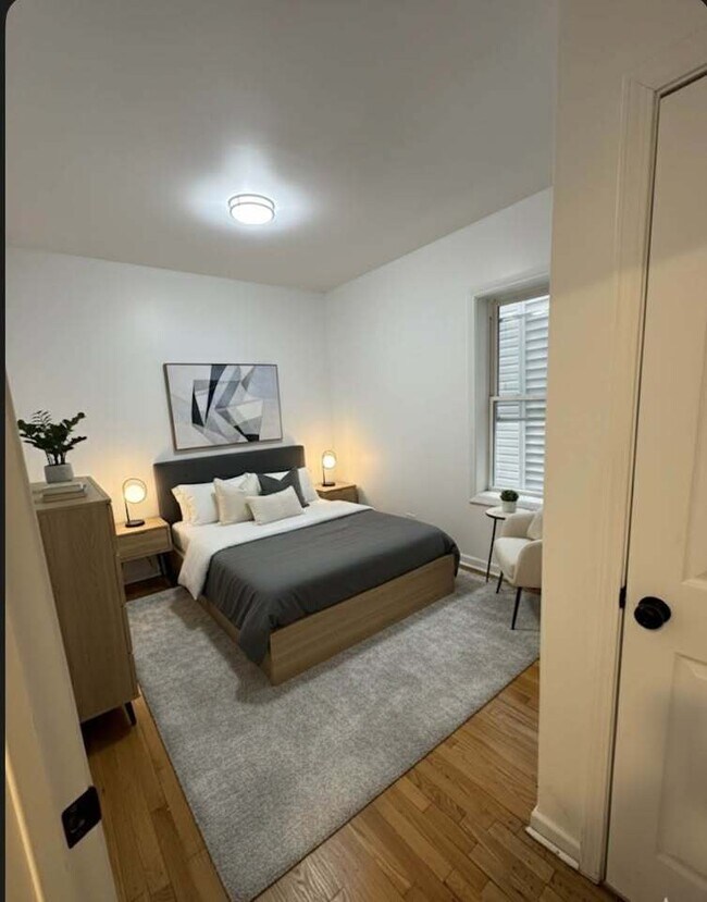 Foto del edificio - 6838 S King Dr