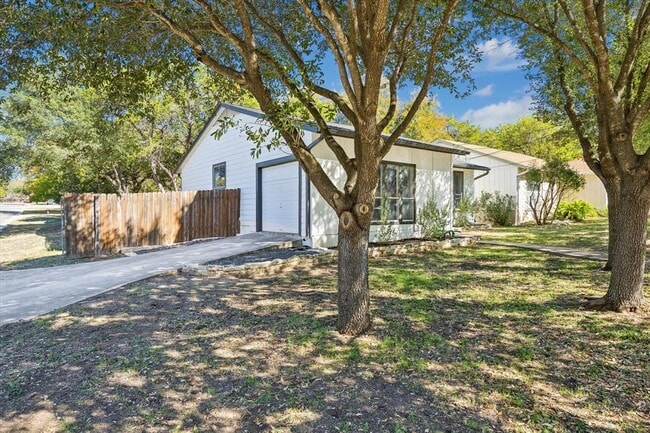 Foto del edificio - 1712 Hamilton St