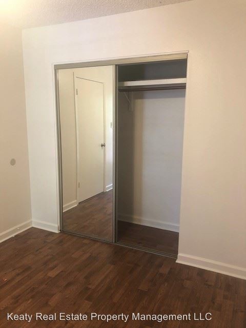 Building Photo - 108 Shekel Dr