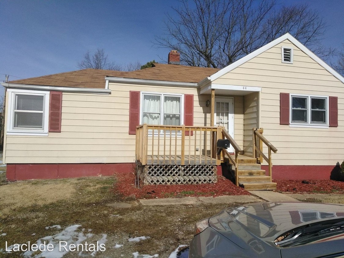 44 Stanwood Dr, Lebanon, MO 65536 House Rental in Lebanon, MO