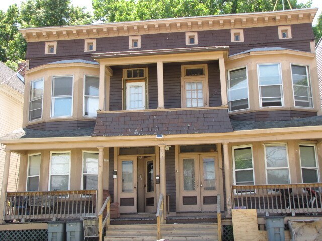 front - 41 N Manning Blvd