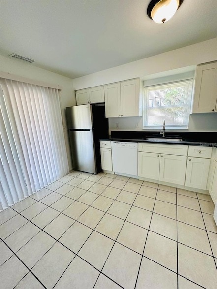 Photo - 3606 Leanne Court Unit House