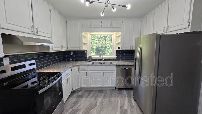 Foto del edificio - 3081 Glendale Ct