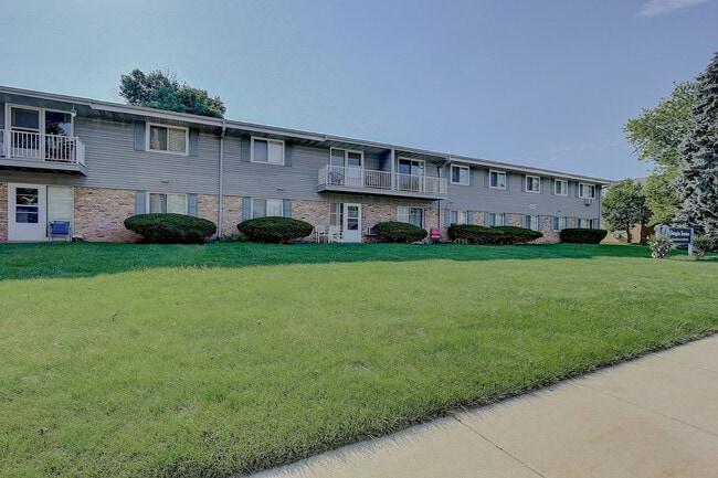 Building Photo - Douglas Terrace Apartments