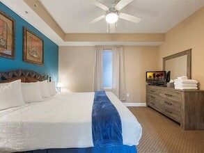 Building Photo - 13427 Blue Heron Beach Dr