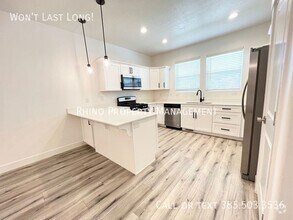 Building Photo - 13941 Little Rdg Ln