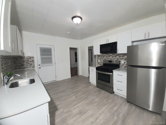 Foto del edificio - 3 Allen Pl