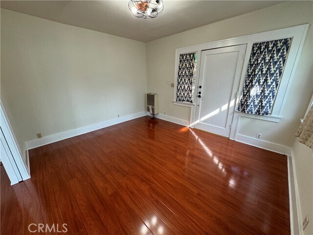 Foto del edificio - 5158 Franklin Ave