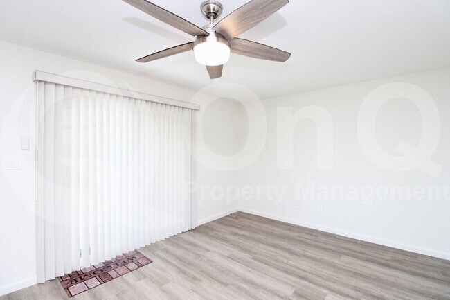 Foto del edificio - 14646 N 90th Dr