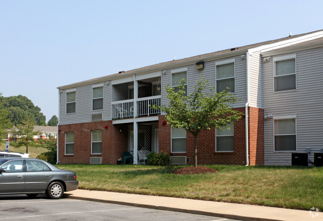 Foto del edificio - Rollingcrest Commons Senior Apartments, 62+