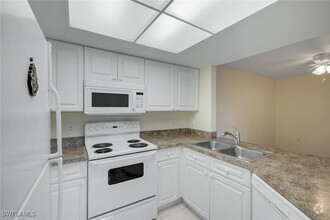 Building Photo - 3130 Seasons Way