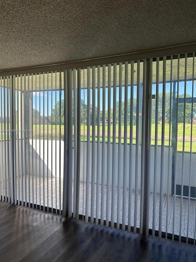 Building Photo - 3671 Environ Blvd