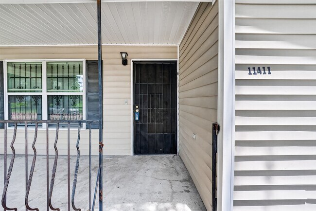 Building Photo - 11411 Roandale Dr