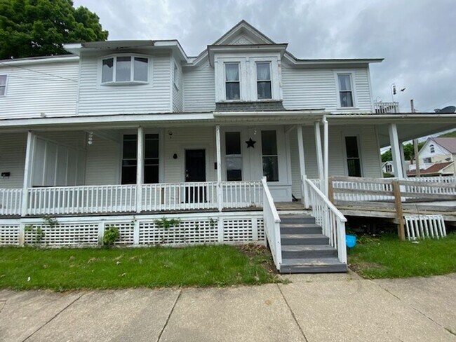 Building Photo - 56 Amm Street (37 Florence), Bradford PA 1...