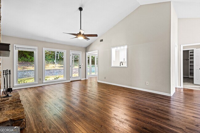 Building Photo - 5077 Allison Way NE