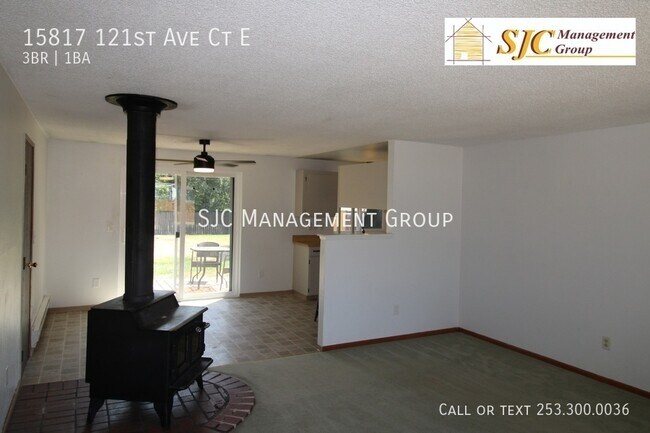Foto del edificio - 15817 121st Ave Ct E