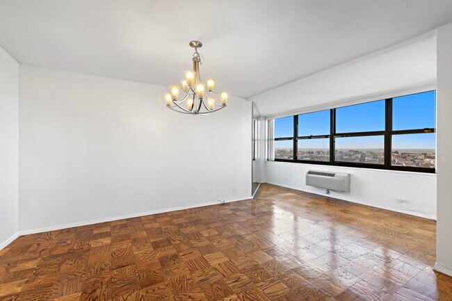Foto del edificio - 7004 JFK Blvd E