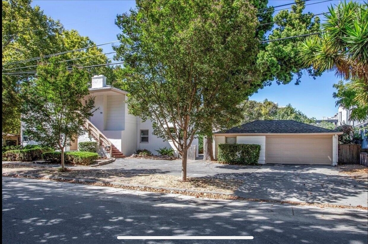 Foto principal - 911 Myrtle St