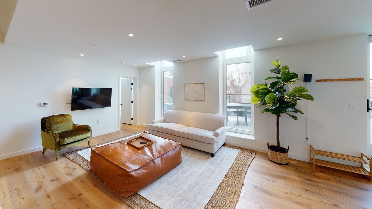 Photo - Monroe (Furnished Rooms) Apartments