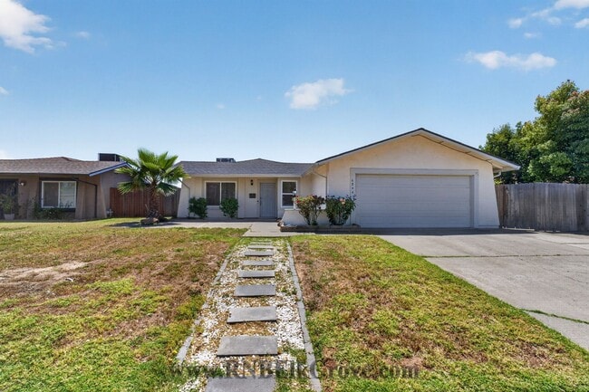 Photo - 6844 Sandrock Way House