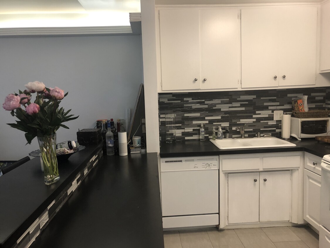 Foto principal - 321 S Willaman Dr