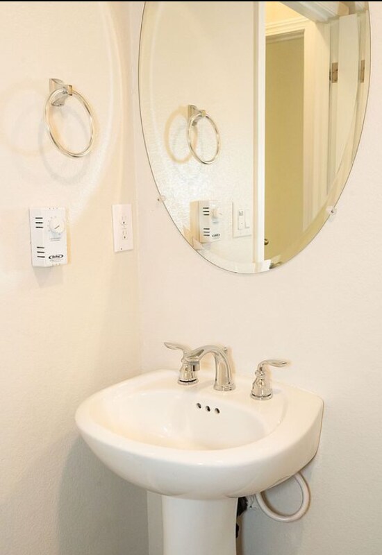 Foto del edificio - 3312 Moscato St