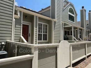 Building Photo - 5837 W Atlantic Pl